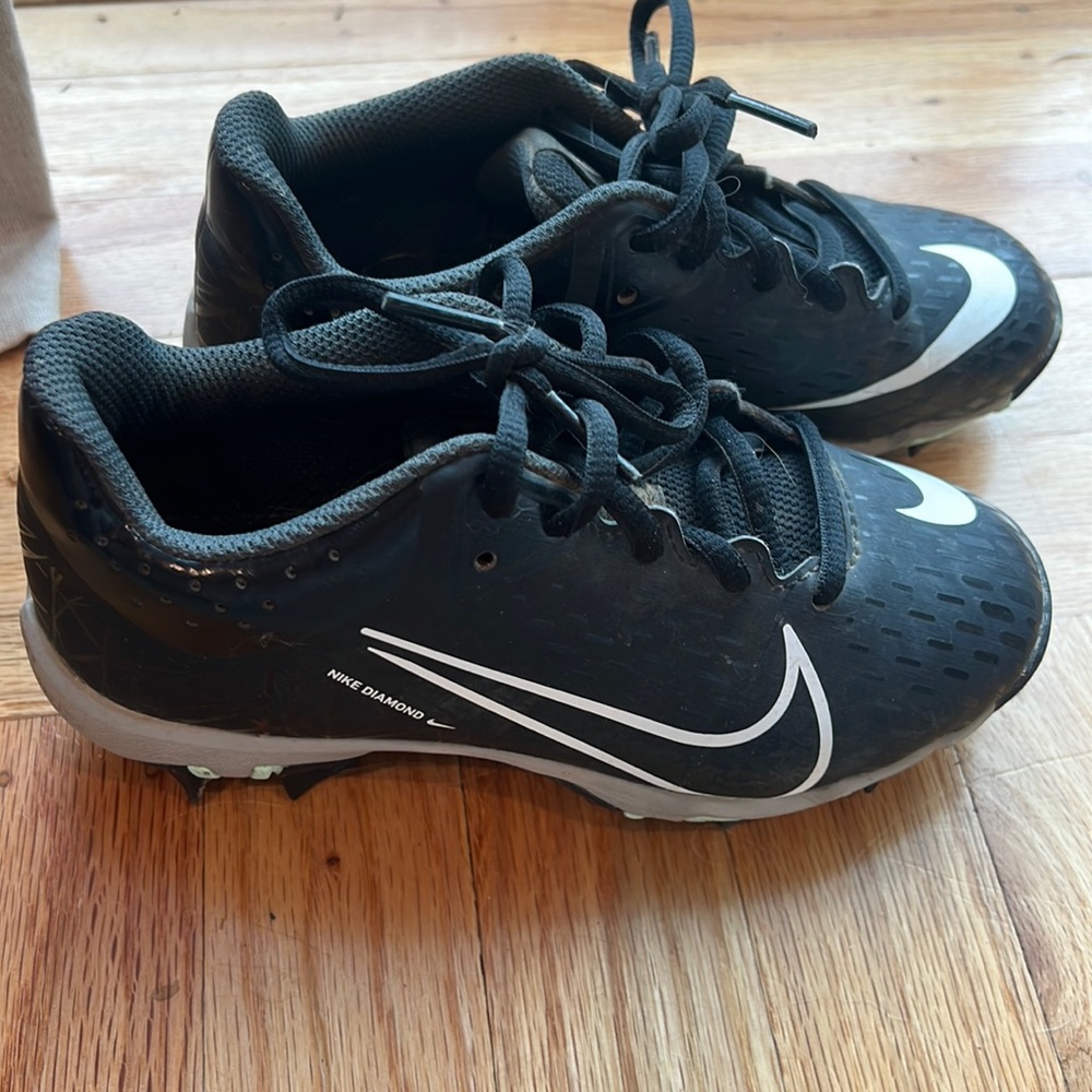 Softball/baseball cleats size 12 Nike